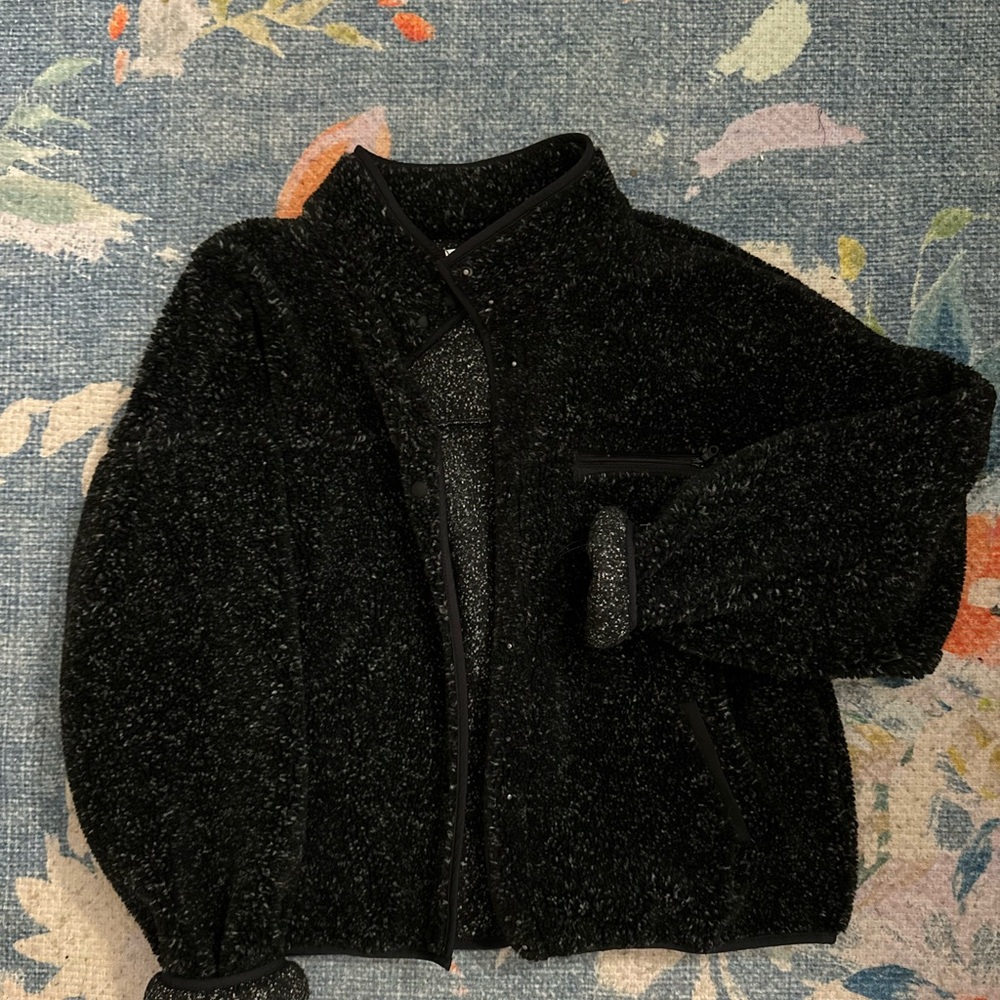 Aerie Black and Gray Textured Jacket